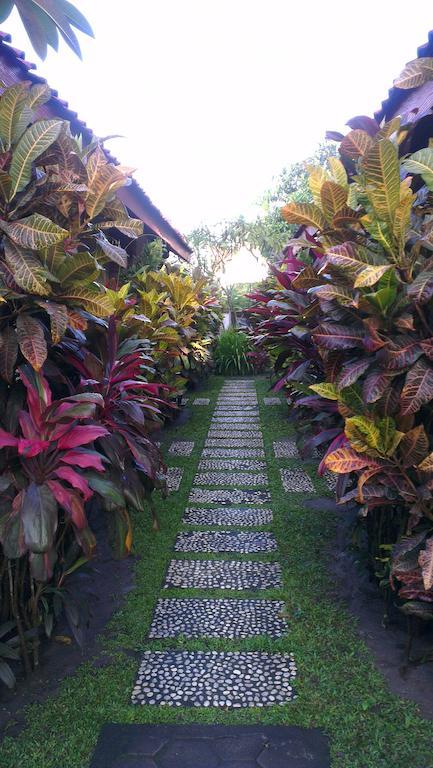 Puri Pangeran Hotel Yogyakarta Exterior foto