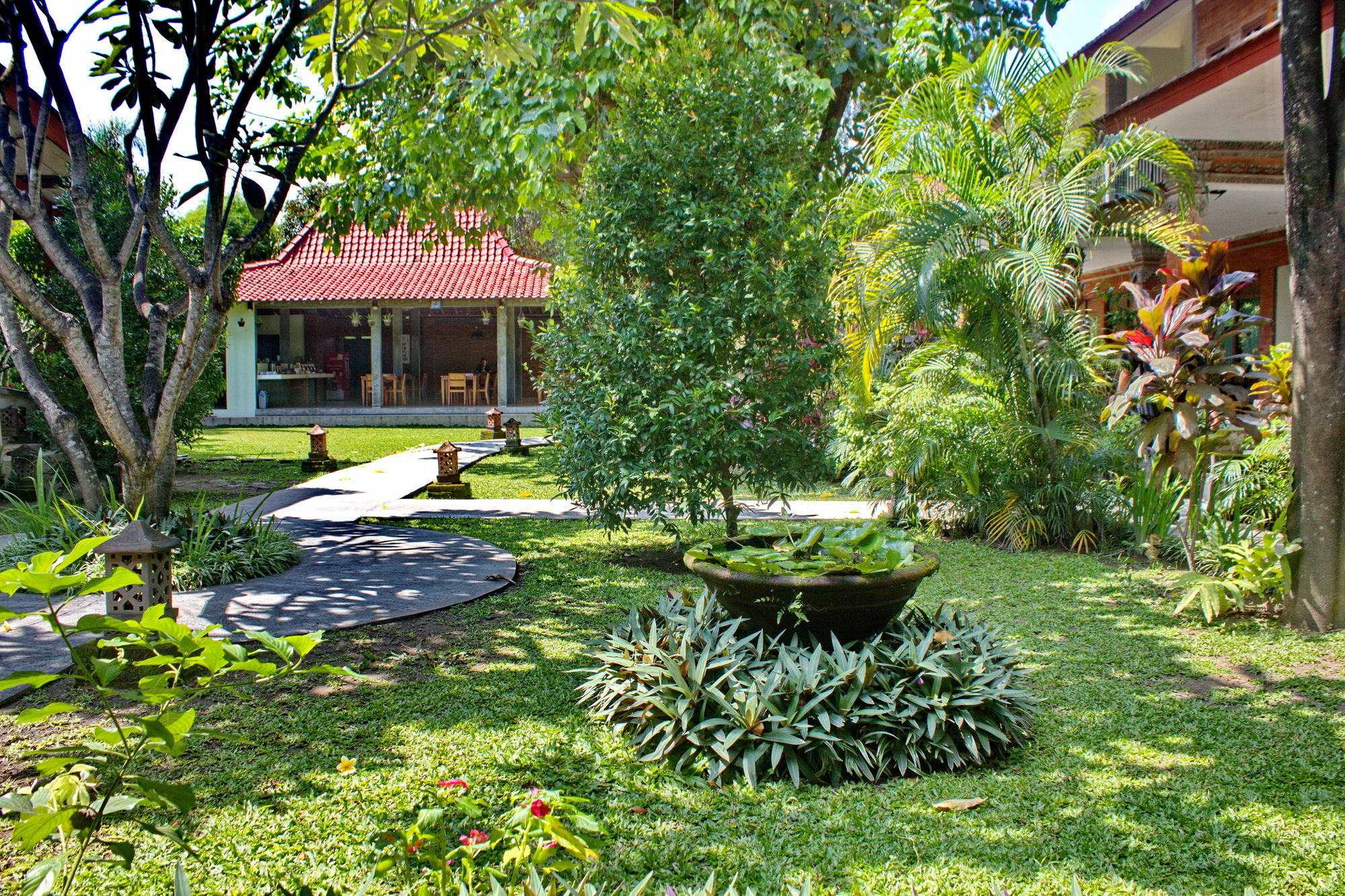Puri Pangeran Hotel Yogyakarta Exterior foto