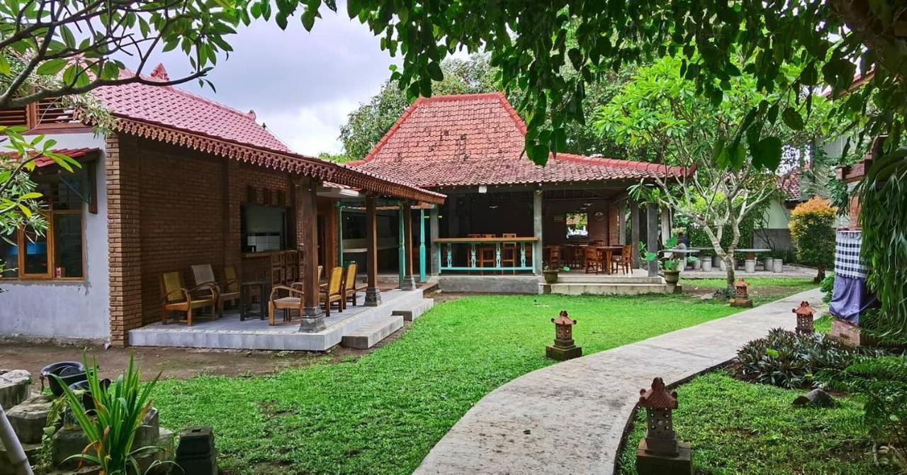 Puri Pangeran Hotel Yogyakarta Exterior foto